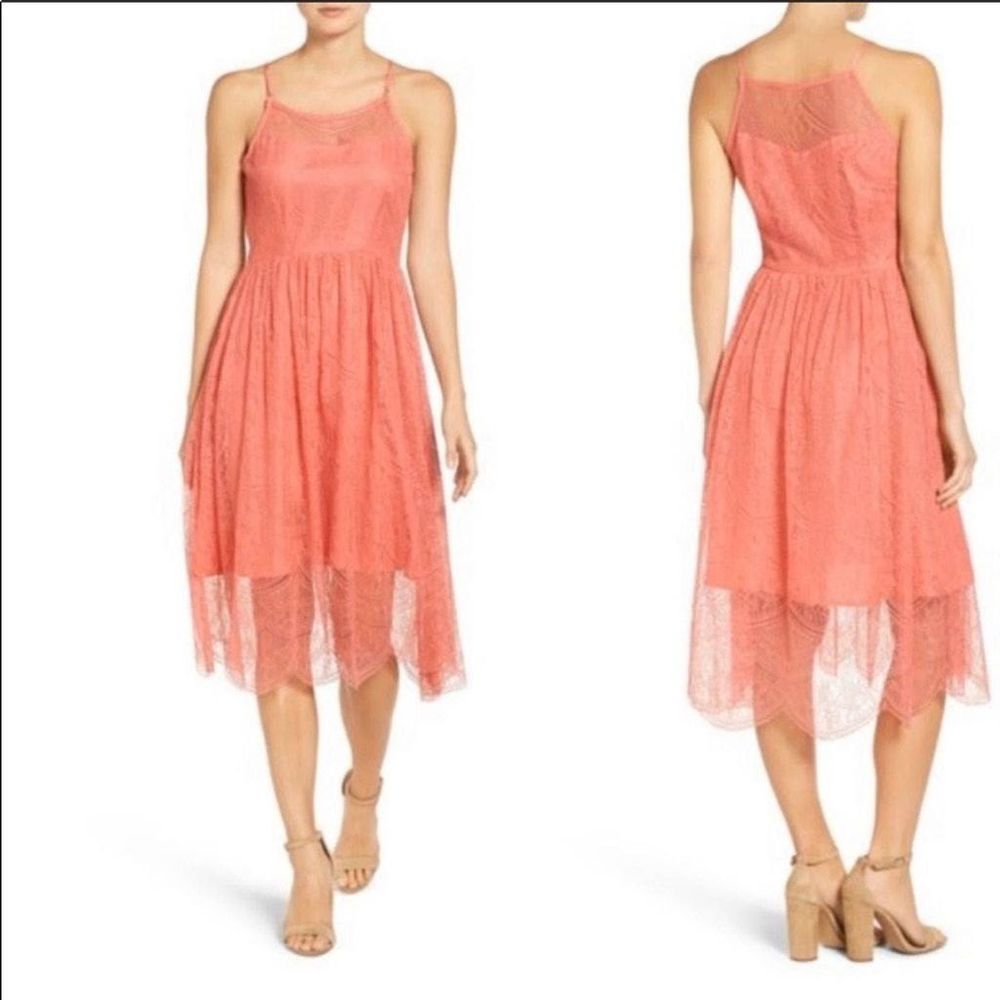 Cupcakes & Cashmere Coral Scalloped Hem Lace Sleeveless Midi Dress
